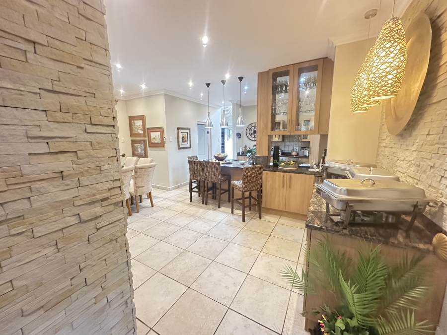 4 Bedroom Property for Sale in Wilderness Central Western Cape